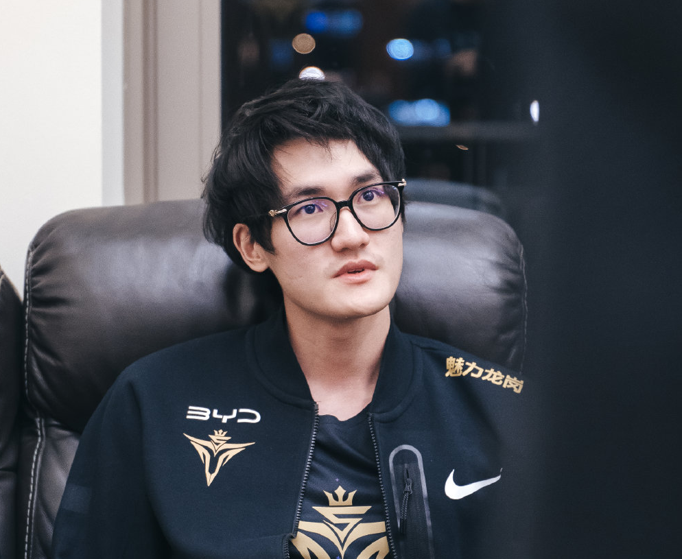 九游-关于Karsa焦点对战，Doinb与40激战篮网分钟，败北胜负难料！再创辉煌时刻的信息